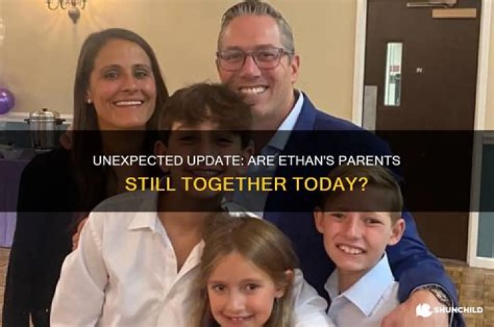 Are any Unexpected parents still together?