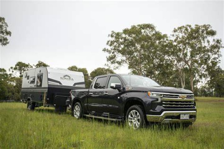 Can a Chevy 1500 pull a gooseneck trailer?