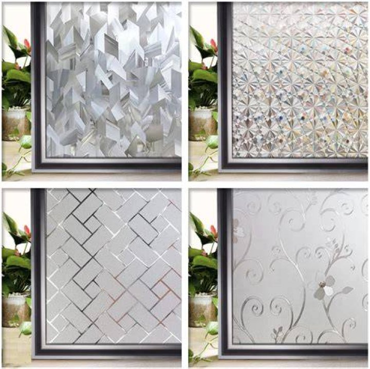 Does frosted glass scratch easily?