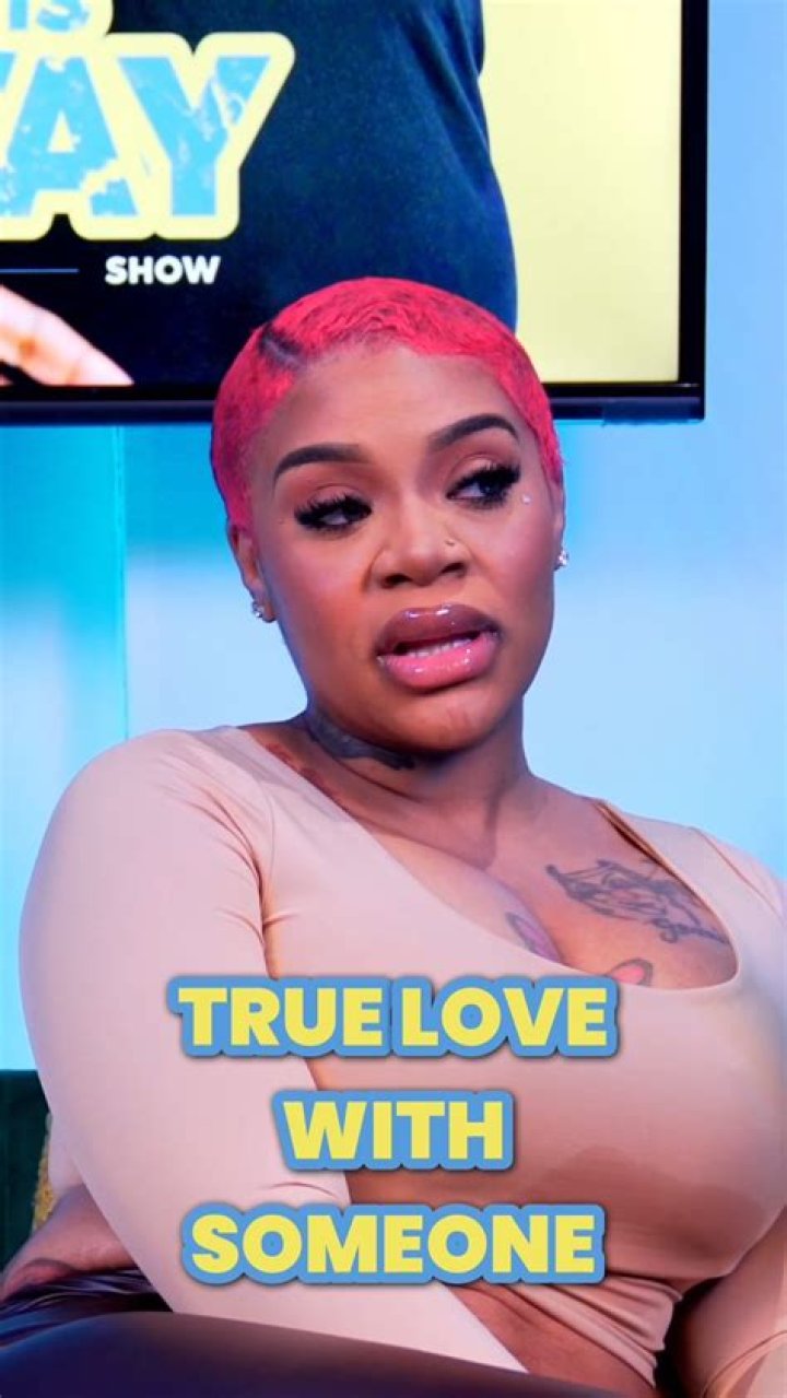 Does true love need money?