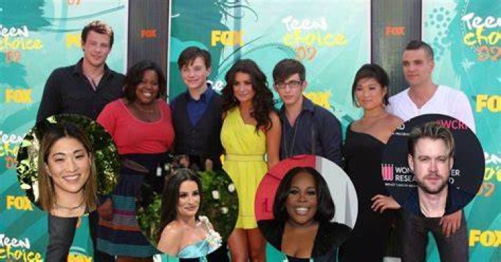 Does Unique leave glee?