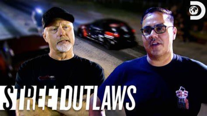 How much does Discovery Channel pay Street Outlaws?