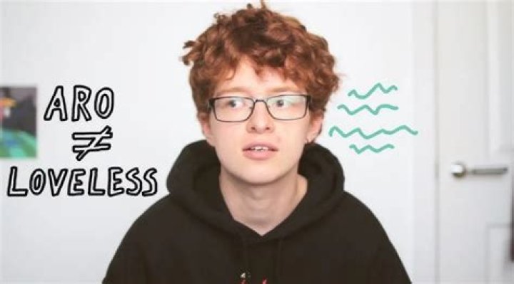 How old is cavetown?