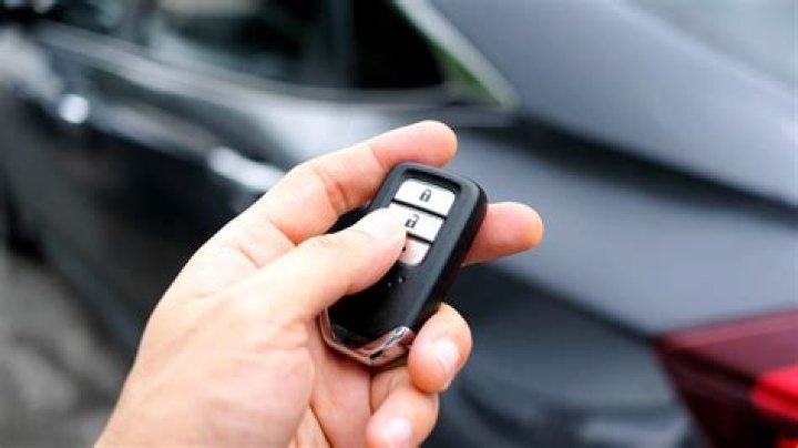 Is a key or keyless start better?