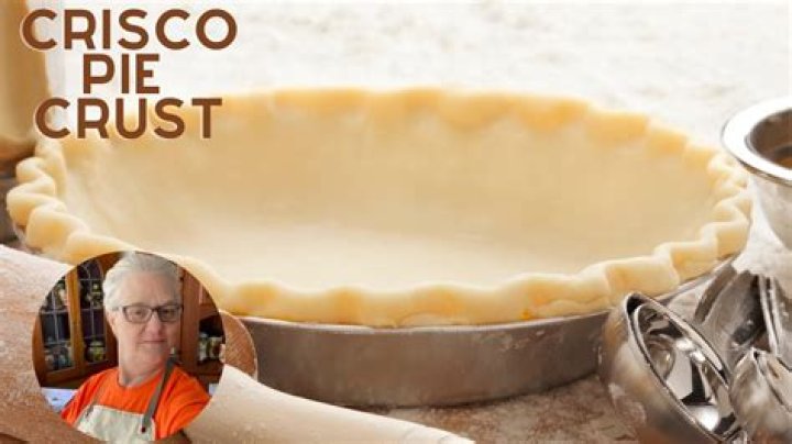 Is butter or Crisco better for pie crust?