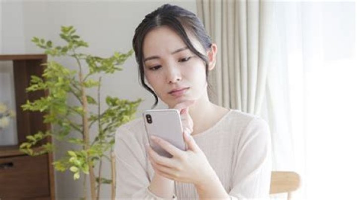 Is it ever a good idea to text your ex?