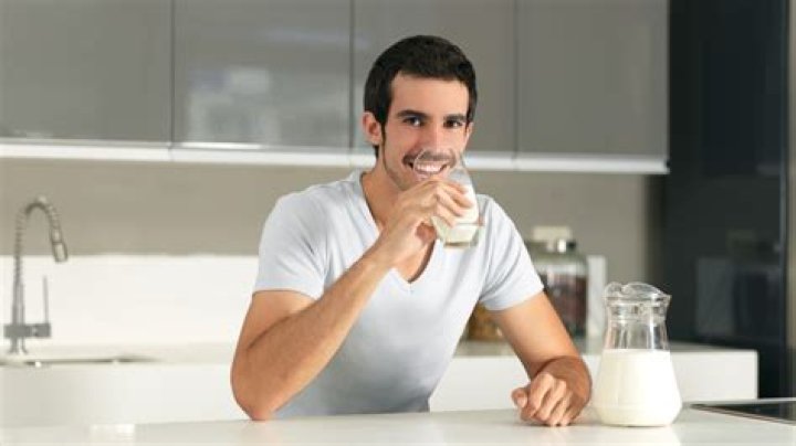 Is milk OK before bed?