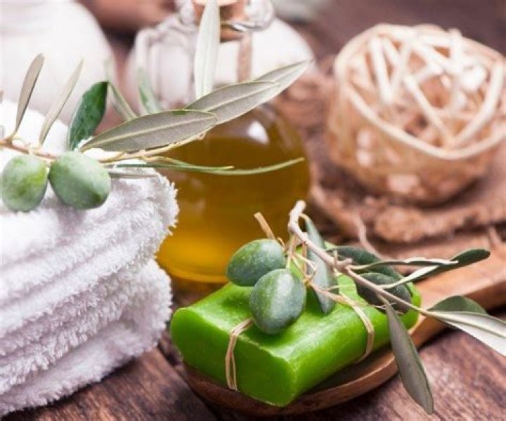 Is olive oil soap good for hair?