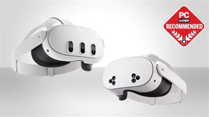 Is VR better on PC or PS4?
