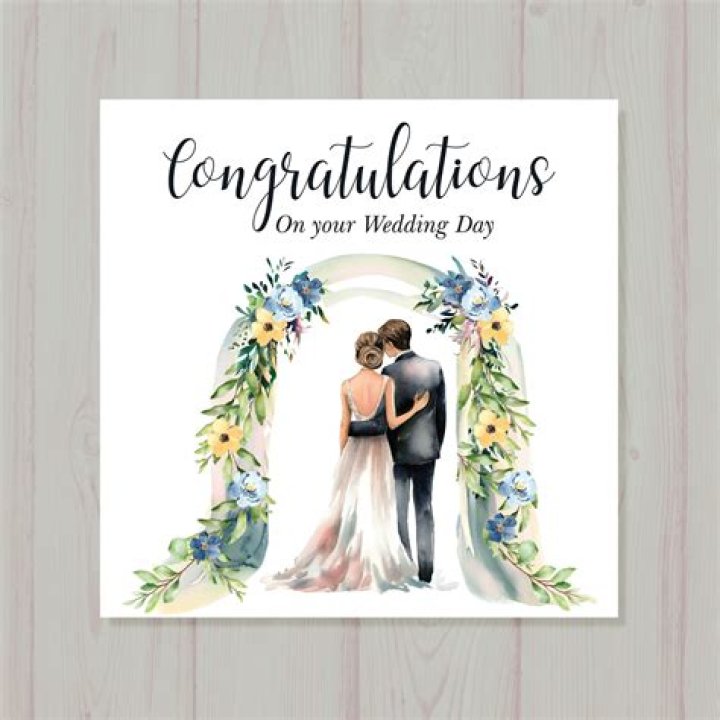 Should you bring a card to a wedding?