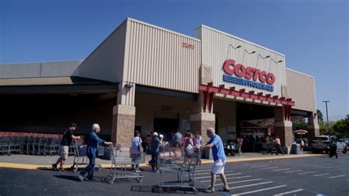 What is Costco's attendance policy?
