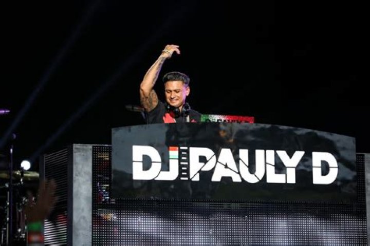 What is DJ Pauly D net worth?