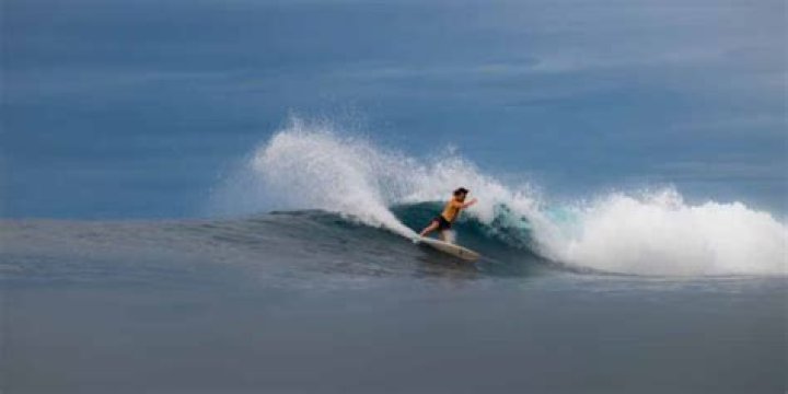 What to do when a wave breaks on you?
