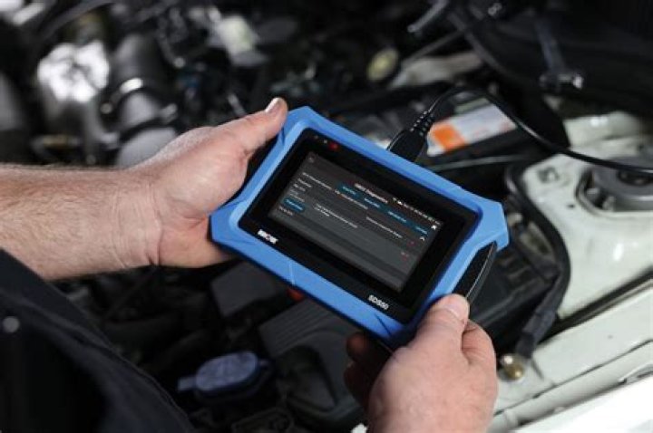 Where can I get a free diagnostic test on my car?