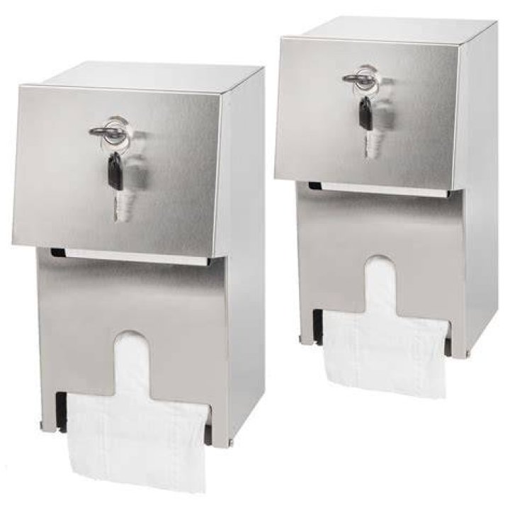 Will paper towel scratch stainless?